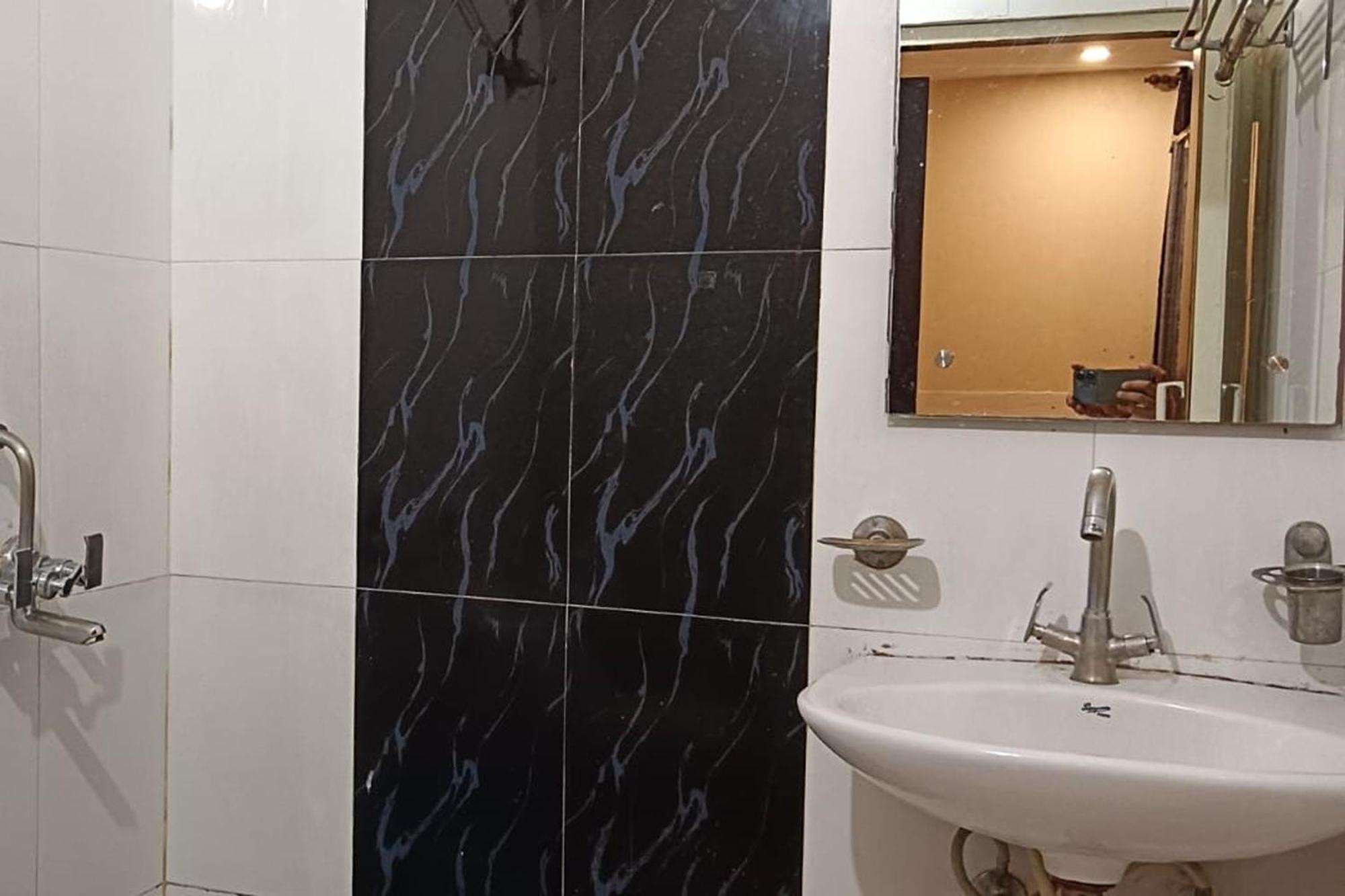 Hotel Shree Kanta 구르가온 외부 사진