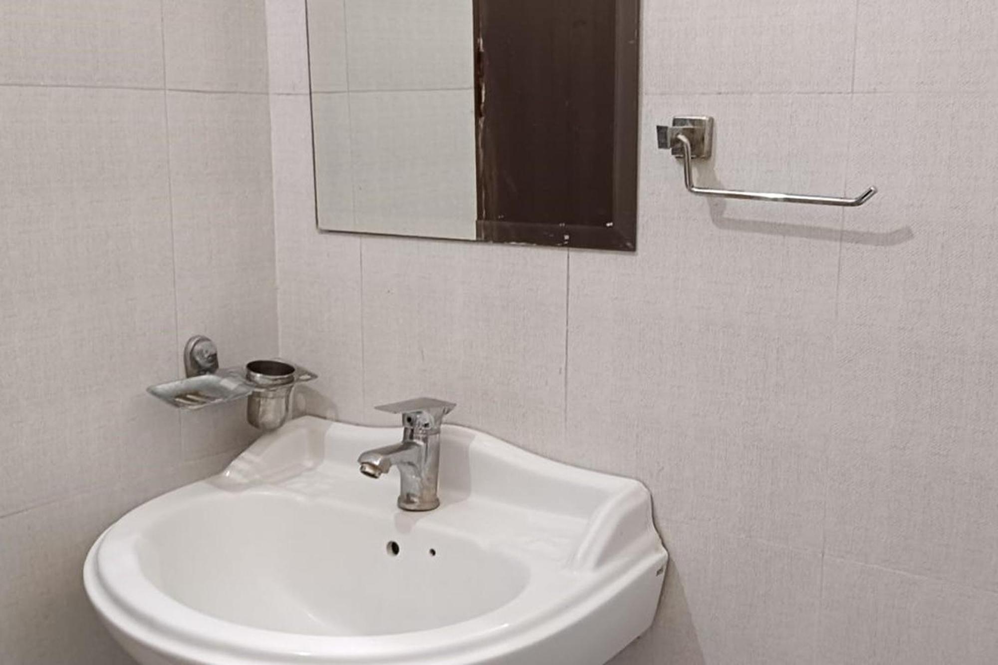 Hotel Shree Kanta 구르가온 외부 사진
